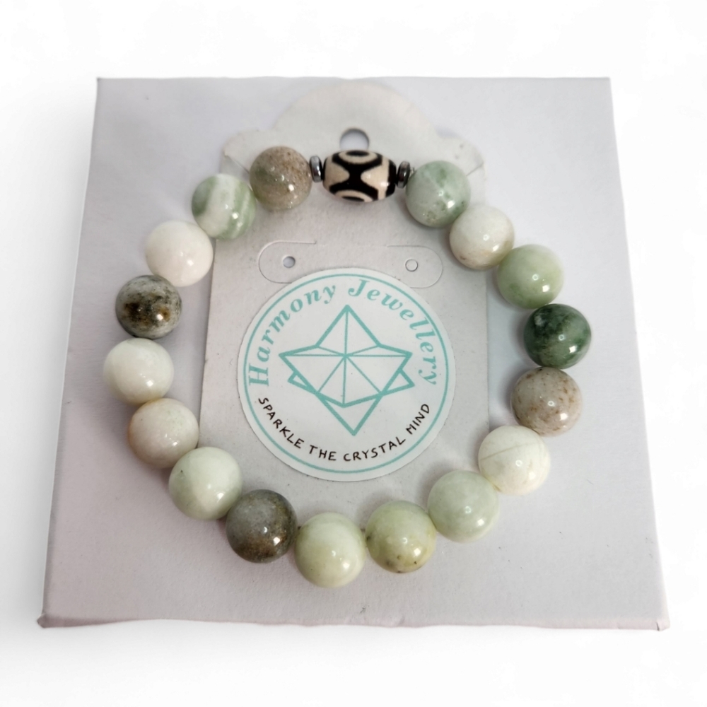 10 mm White Jade bracelet with Dzi bead